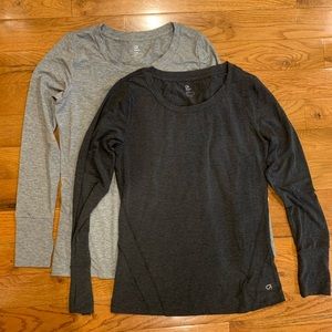 2 NWT Small Gap Breathe Tops